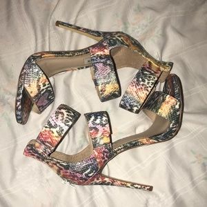 Steve Madden multi color heels